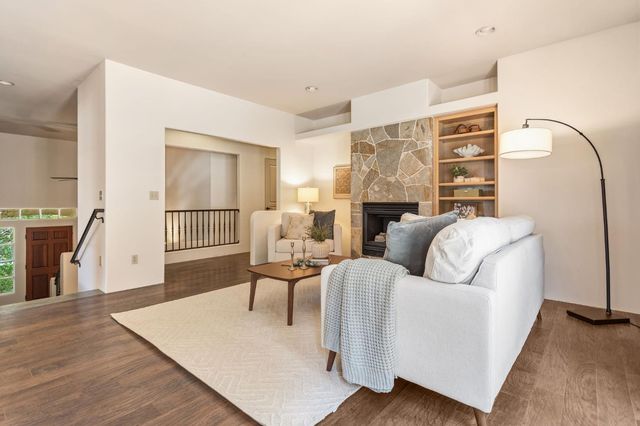 12600 Crimson Ct, Auburn, CA 95603