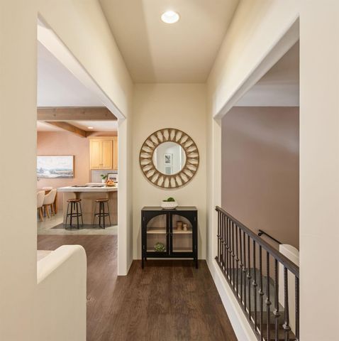 12600 Crimson Ct, Auburn, CA 95603