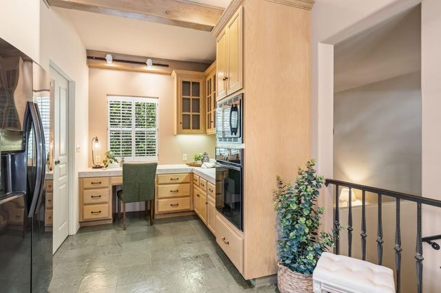 12600 Crimson Ct, Auburn, CA 95603