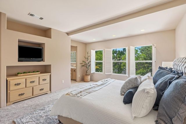 12600 Crimson Ct, Auburn, CA 95603