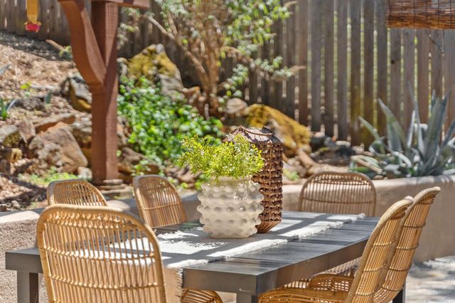 12600 Crimson Ct, Auburn, CA 95603