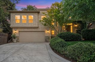 12600 Crimson Ct, Auburn, CA 95603