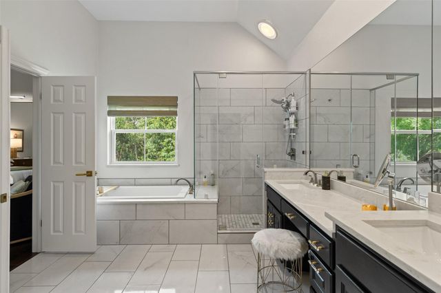 9294 Scenic Bluff DR, Austin, TX 78733