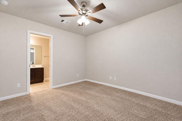 931 Warm Summer Drive, Richmond, TX 77406