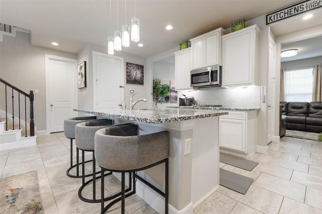 931 Warm Summer Drive, Richmond, TX 77406