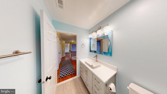 43799 ABBOTT PL, Ashburn, VA 20147