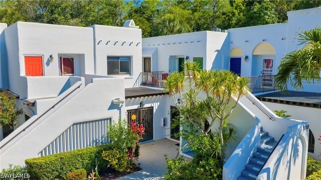 3310 Europa DR 33, Naples, FL 34105