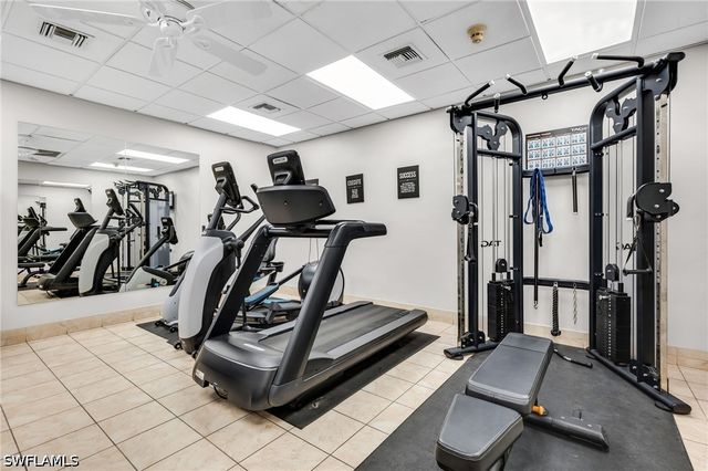 3310 Europa DR 33, Naples, FL 34105