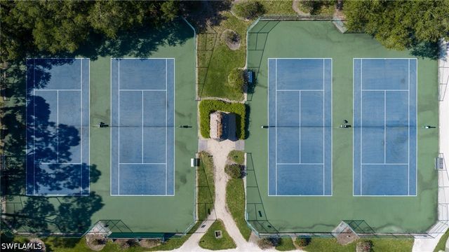 3310 Europa DR 33, Naples, FL 34105