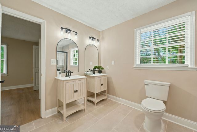 8986 Mandarin Drive, Jonesboro, GA 30236
