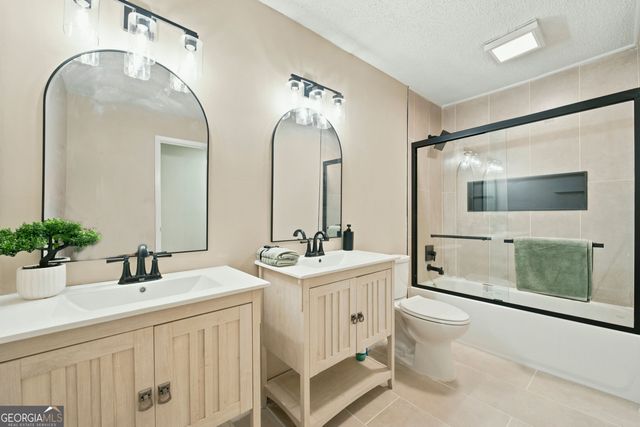 8986 Mandarin Drive, Jonesboro, GA 30236