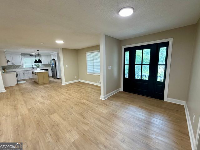 8986 Mandarin Drive, Jonesboro, GA 30236