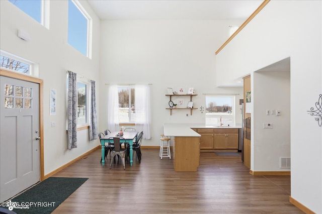 2171 S Spiro Drive, Palmer, AK 99645