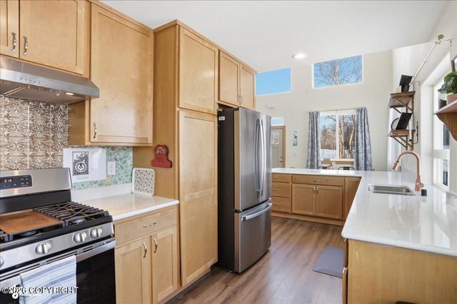 2171 S Spiro Drive, Palmer, AK 99645