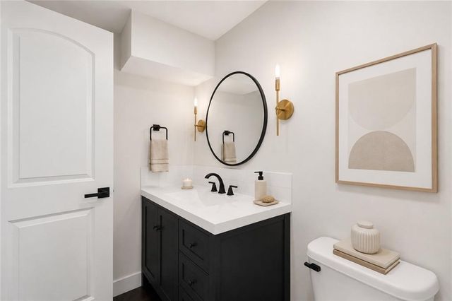 1416 NE Earnest Way, Lee's Summit, MO 64086
