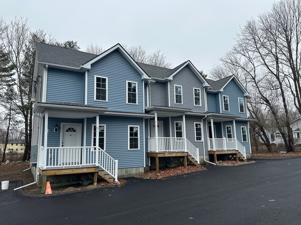 170 Hart St E, Taunton, MA 02780