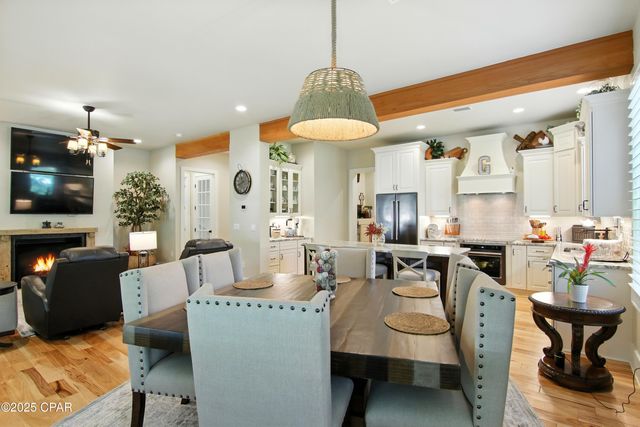 400 Pitts Bayshore Drive, Freeport, FL 32439