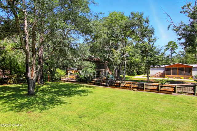 400 Pitts Bayshore Drive, Freeport, FL 32439