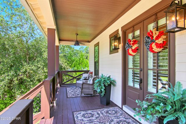 400 Pitts Bayshore Drive, Freeport, FL 32439