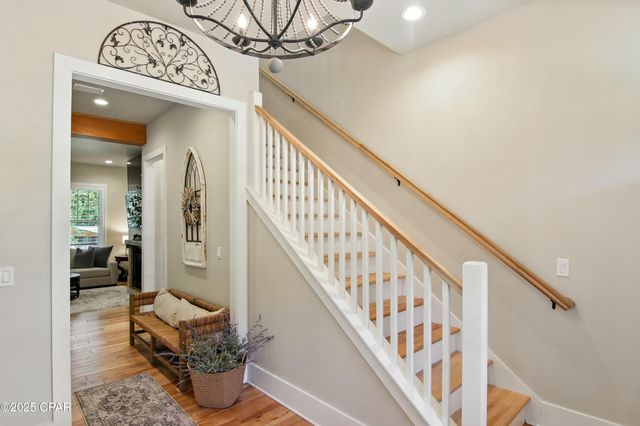 400 Pitts Bayshore Drive, Freeport, FL 32439