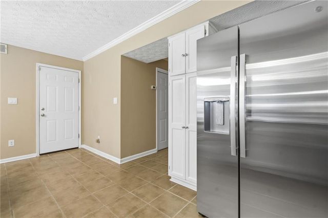 117 Lakeview Lane, Stockbridge, GA 30281