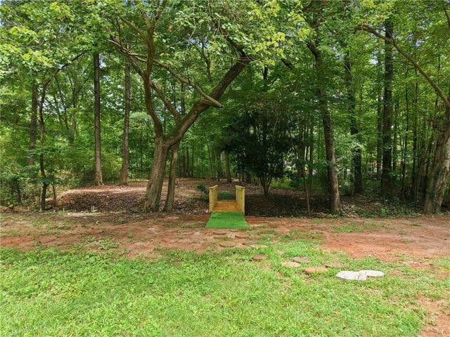 117 Lakeview Lane, Stockbridge, GA 30281