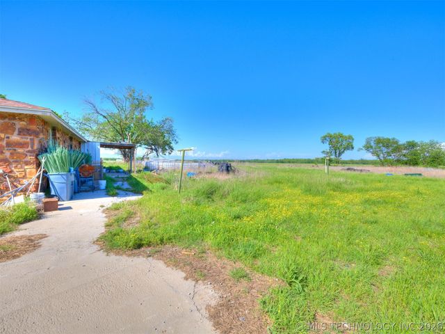 31760 N 4000 Road, Ramona, OK 74061