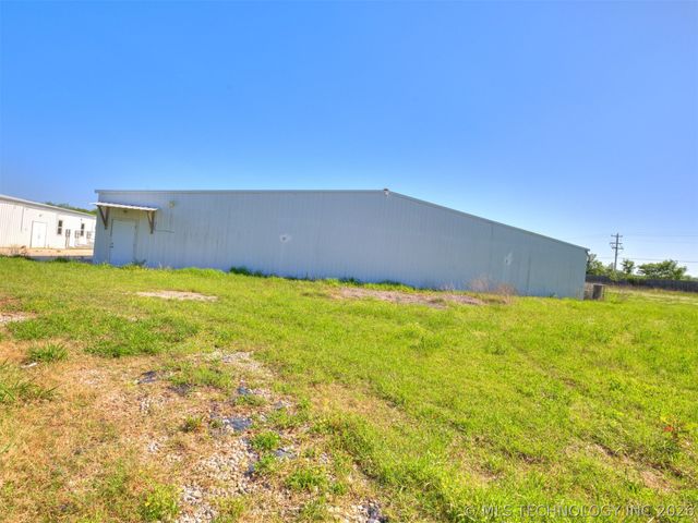 31760 N 4000 Road, Ramona, OK 74061