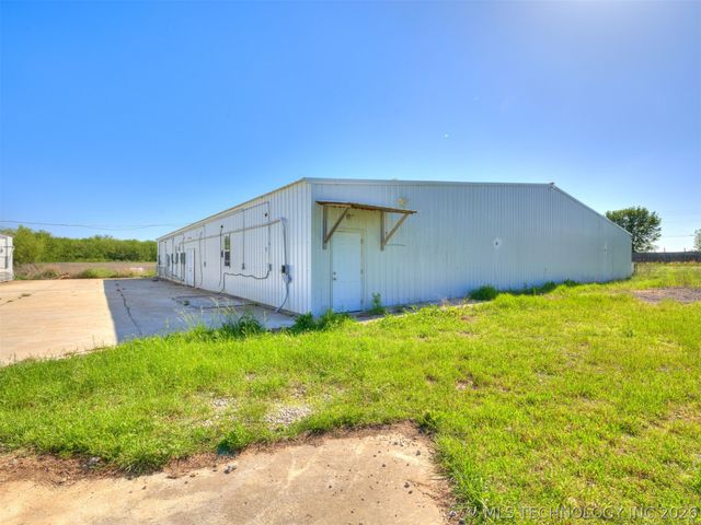 31760 N 4000 Road, Ramona, OK 74061