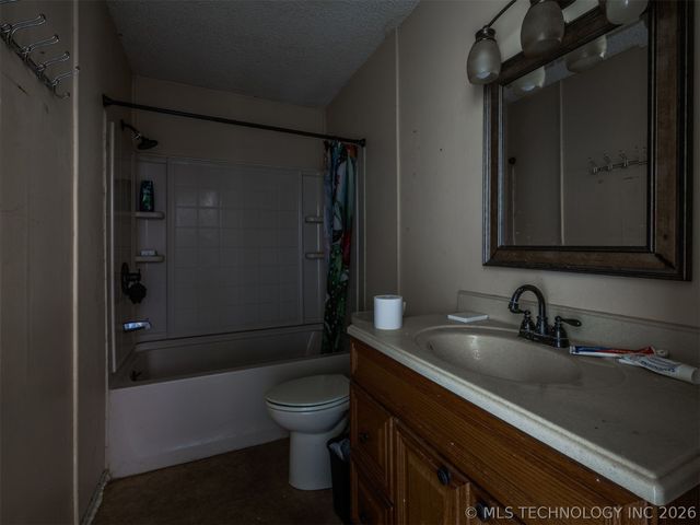 31760 N 4000 Road, Ramona, OK 74061