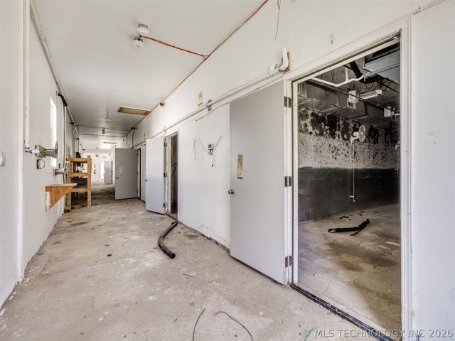 31760 N 4000 Road, Ramona, OK 74061