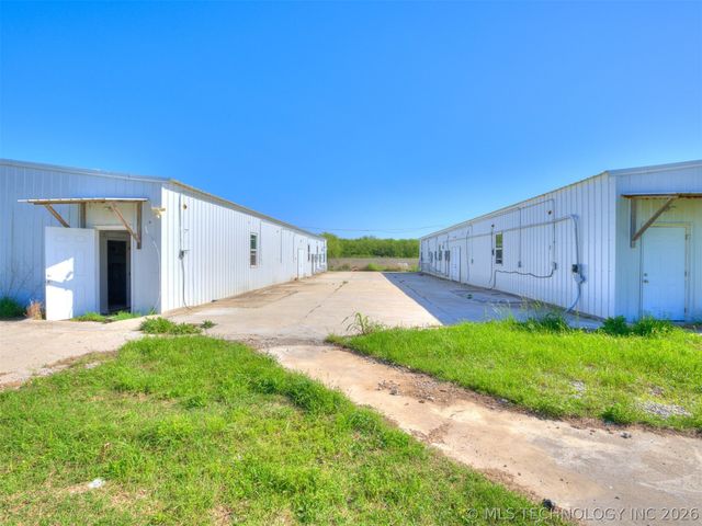 31760 N 4000 Road, Ramona, OK 74061
