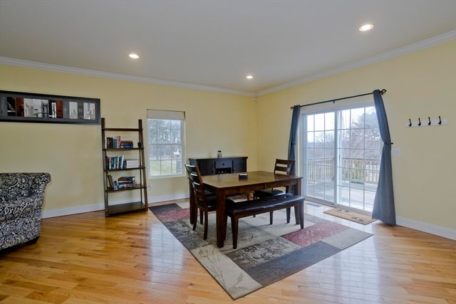 48 Mountain Ave, West Springfield, MA 01089