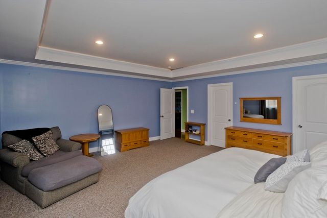 48 Mountain Ave, West Springfield, MA 01089