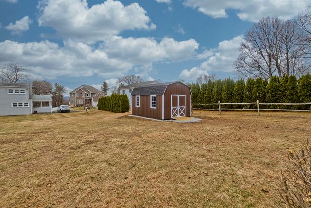 48 Mountain Ave, West Springfield, MA 01089