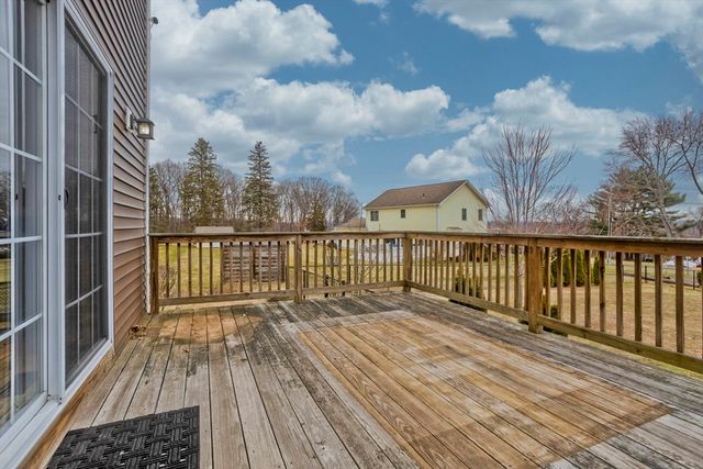 48 Mountain Ave, West Springfield, MA 01089