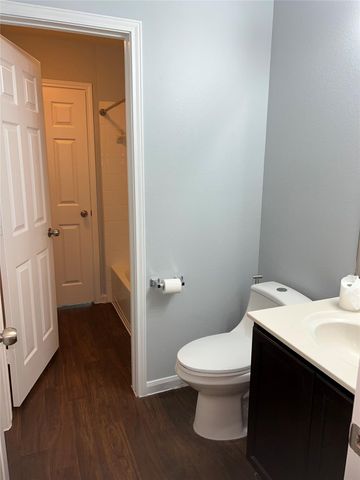 13724 Sierra Wind LN, Elgin, TX 78621