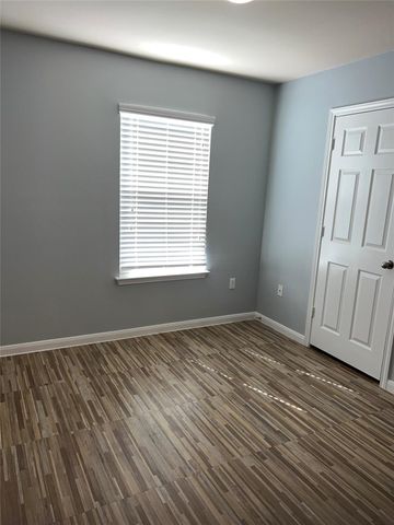 13724 Sierra Wind LN, Elgin, TX 78621