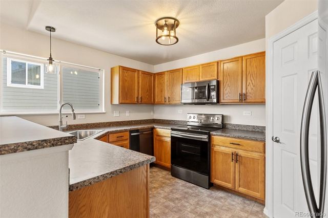 5916 Dancing Sun Way, Colorado Springs, CO 80911