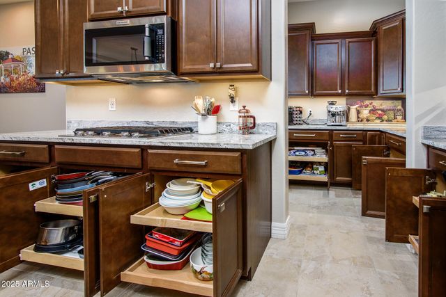 41681 W SOLSTICE Court, Maricopa, AZ 85138