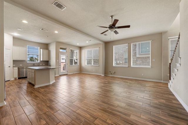 2202 Dillon Pond LN B, Pflugerville, TX 78660