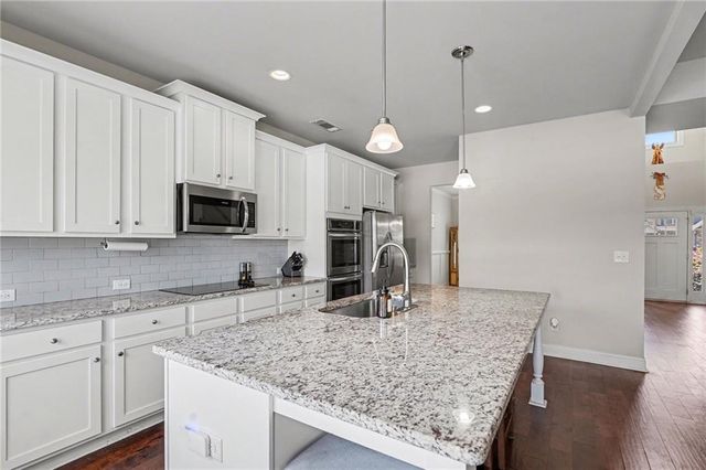317 Steamwood Lane, Mcdonough, GA 30252