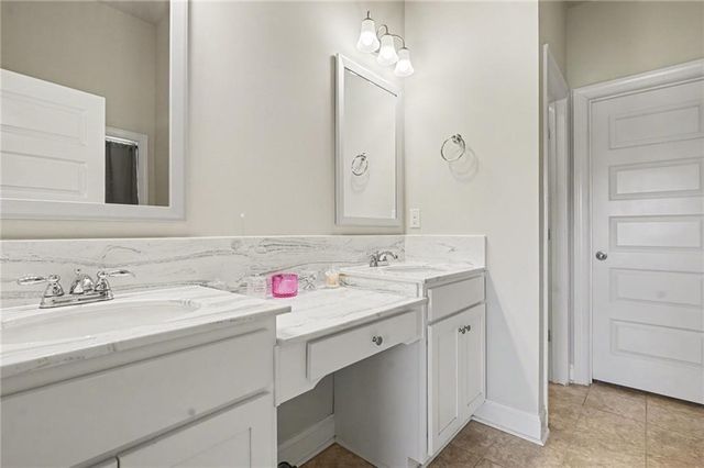 317 Steamwood Lane, Mcdonough, GA 30252