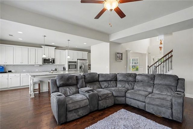 317 Steamwood Lane, Mcdonough, GA 30252