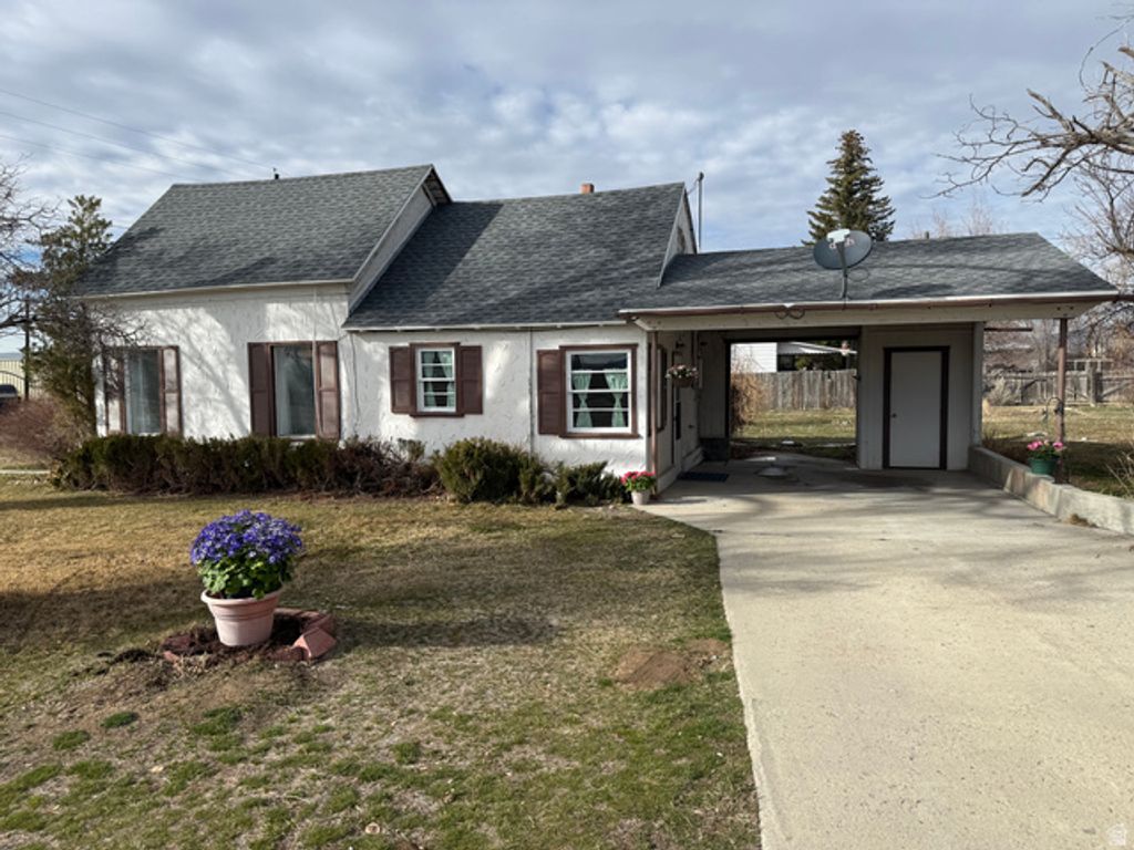 791 S 200 W, Mt Pleasant, UT 84647