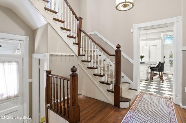 1375 S 4th St, Louisville, KY 40208
