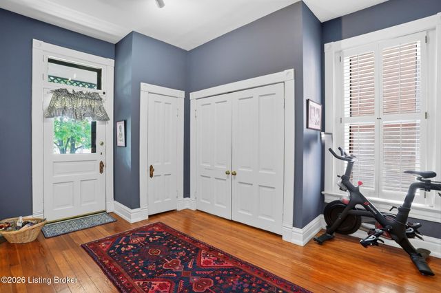 1375 S 4th St, Louisville, KY 40208