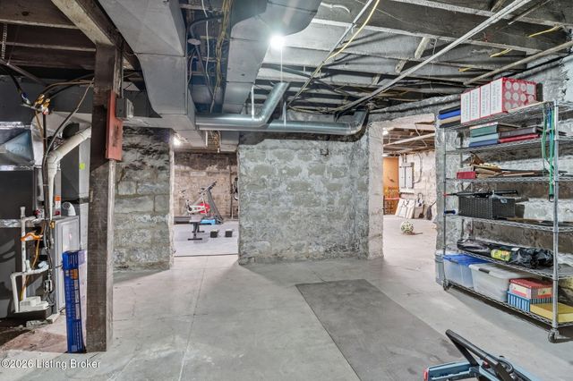 1375 S 4th St, Louisville, KY 40208