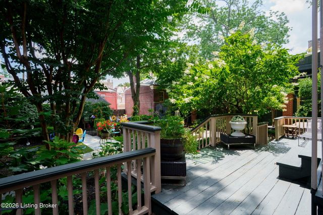 1375 S 4th St, Louisville, KY 40208