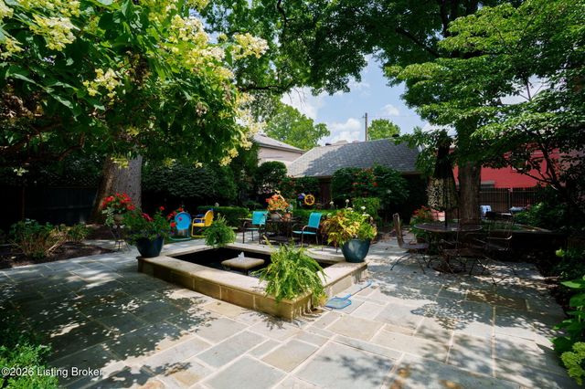 1375 S 4th St, Louisville, KY 40208